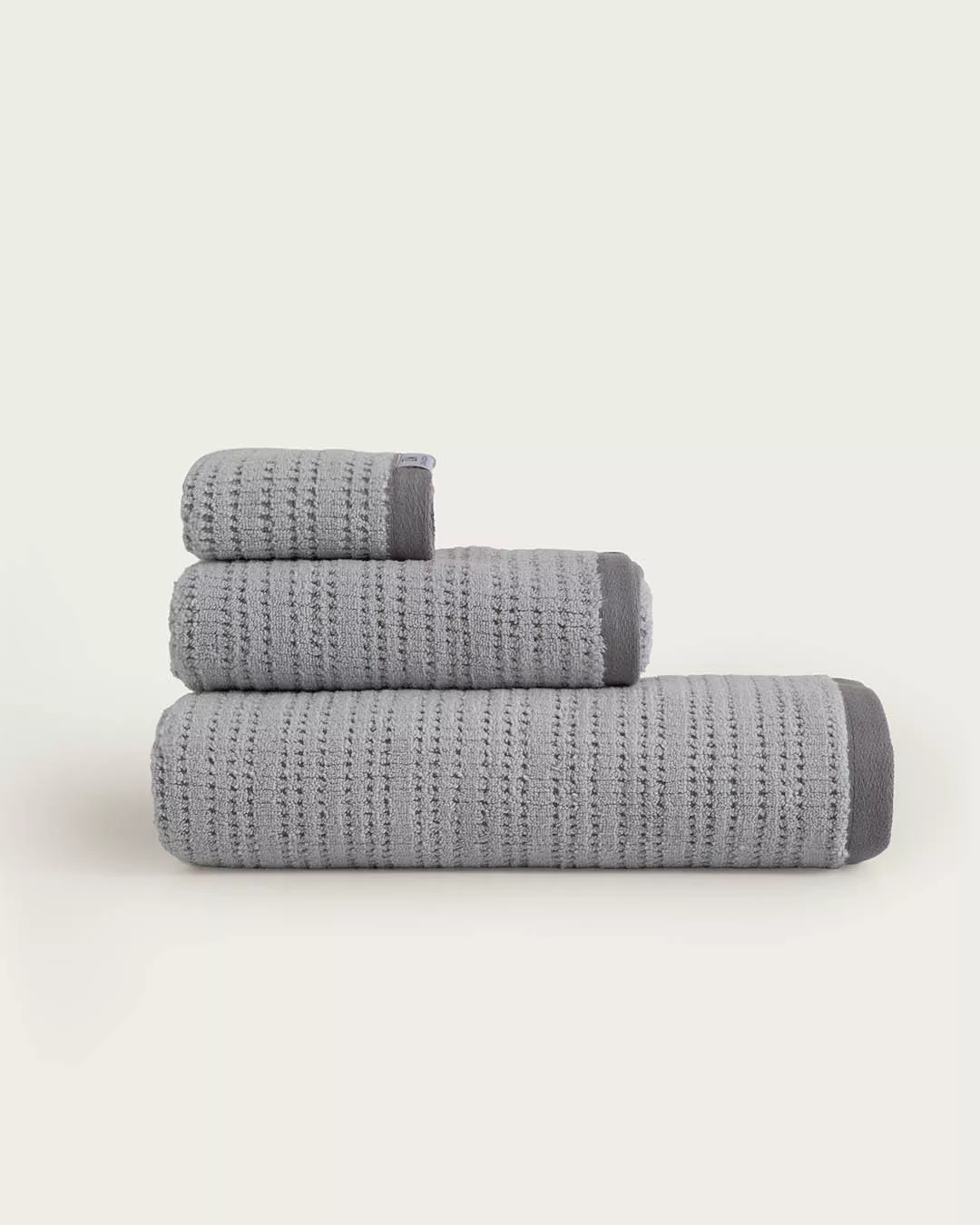 Venta de JUEGO TOALLAS JACQUARD ELIANE