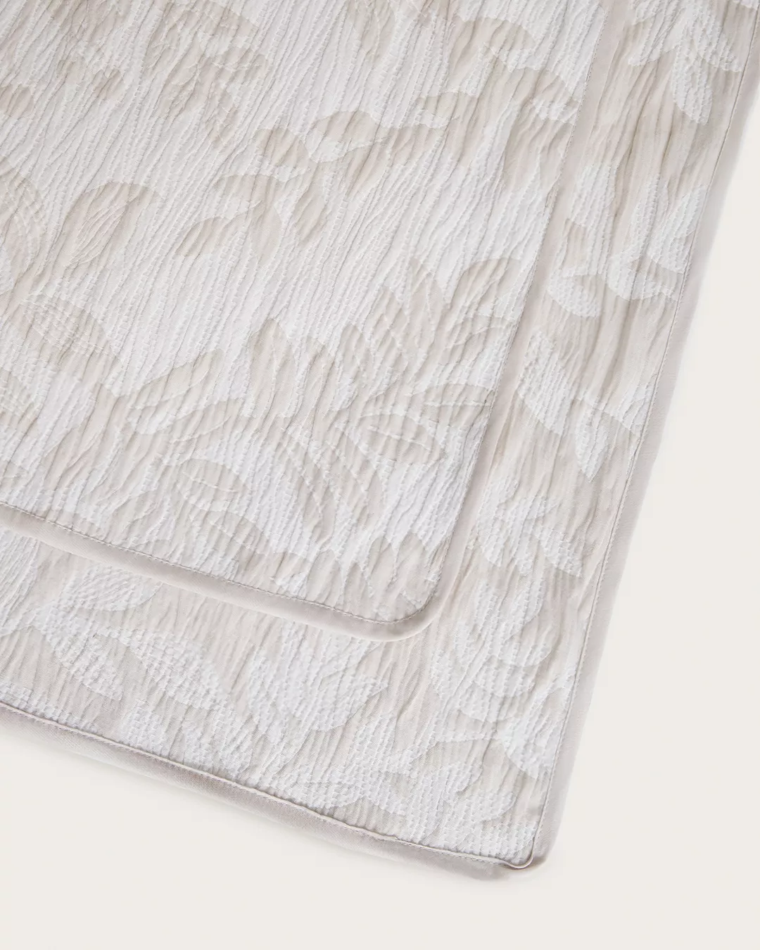 Venta de COLCHA JACQUARD INDIANA